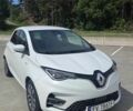 Белый Рено 5, объемом двигателя 0 л и пробегом 80 тыс. км за 11700 $, фото 1 на Automoto.ua