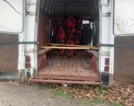 Белый Рено 5, объемом двигателя 1 л и пробегом 200 тыс. км за 477 $, фото 4 на Automoto.ua