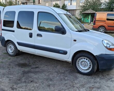 Рено 5 2004 в Маневичах на Automoto.ua Белый Рено 5, объемом двигателя 1.4 л и пробегом 211 тыс. км за 3800 $, фото 1 на Automoto.ua