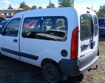 Белый Рено 5, объемом двигателя 1.5 л и пробегом 321 тыс. км за 3500 $, фото 2 на Automoto.ua