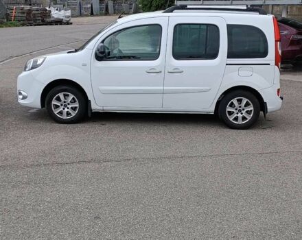 Белый Рено 5, объемом двигателя 1.5 л и пробегом 195 тыс. км за 9872 $, фото 11 на Automoto.ua