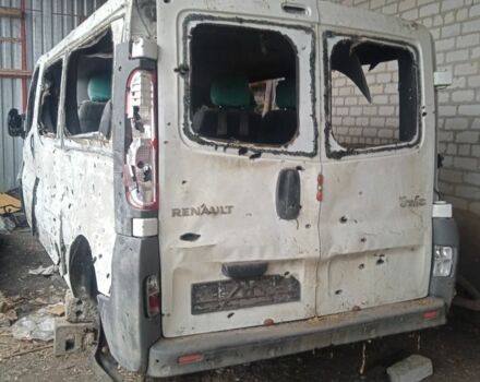 Білий Рено 5, об'ємом двигуна 2 л та пробігом 150 тис. км за 5000 $, фото 1 на Automoto.ua