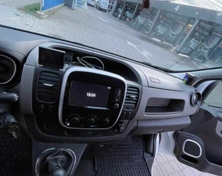 Белый Рено 5, объемом двигателя 1.6 л и пробегом 230 тыс. км за 13000 $, фото 10 на Automoto.ua