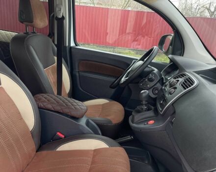 Белый Рено 5, объемом двигателя 1.5 л и пробегом 120 тыс. км за 13000 $, фото 7 на Automoto.ua