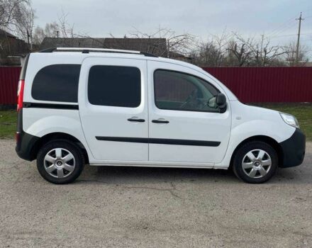 Белый Рено 5, объемом двигателя 1.5 л и пробегом 120 тыс. км за 13000 $, фото 2 на Automoto.ua