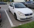 Белый Рено 5, объемом двигателя 1.4 л и пробегом 282 тыс. км за 3600 $, фото 1 на Automoto.ua