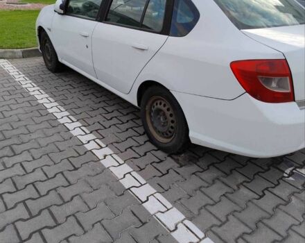 Белый Рено 5, объемом двигателя 1.4 л и пробегом 282 тыс. км за 3600 $, фото 7 на Automoto.ua