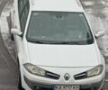Белый Рено 5, объемом двигателя 1.5 л и пробегом 200 тыс. км за 250000 $, фото 2 на Automoto.ua