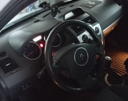 Білий Рено 5, об'ємом двигуна 0 л та пробігом 120 тис. км за 5977 $, фото 15 на Automoto.ua