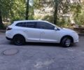 Белый Рено 5, объемом двигателя 1.5 л и пробегом 400 тыс. км за 5794 $, фото 2 на Automoto.ua