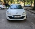 Белый Рено 5, объемом двигателя 1.5 л и пробегом 400 тыс. км за 5794 $, фото 1 на Automoto.ua
