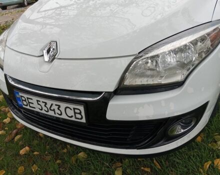 Белый Рено 5, объемом двигателя 1.5 л и пробегом 267 тыс. км за 6499 $, фото 4 на Automoto.ua