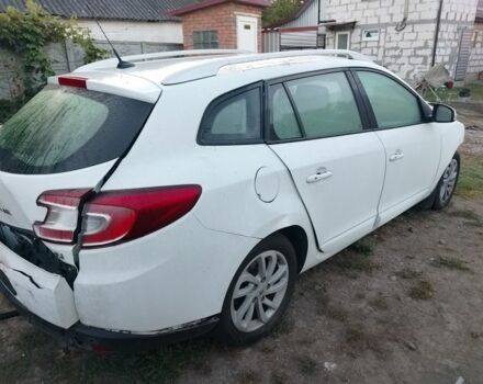 Белый Рено 5, объемом двигателя 1.5 л и пробегом 267 тыс. км за 2600 $, фото 2 на Automoto.ua