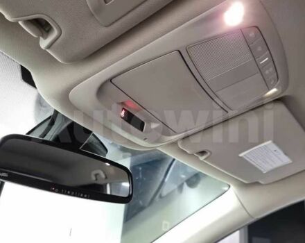 Белый Рено 5, объемом двигателя 2 л и пробегом 121 тыс. км за 11800 $, фото 13 на Automoto.ua