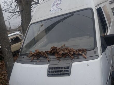 Белый Рено 5, объемом двигателя 1 л и пробегом 200 тыс. км за 477 $, фото 1 на Automoto.ua