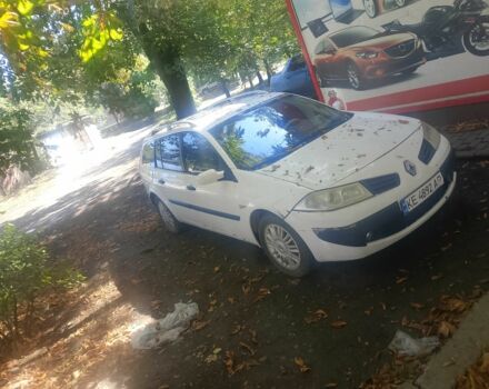 Белый Рено 5, объемом двигателя 1.9 л и пробегом 320 тыс. км за 4189 $, фото 1 на Automoto.ua