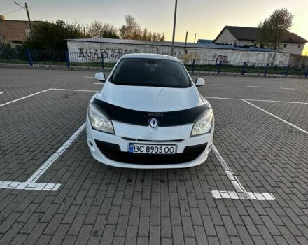 Белый Рено 5, объемом двигателя 1.5 л и пробегом 280 тыс. км за 4999 $, фото 1 на Automoto.ua