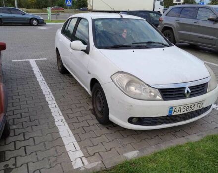 Белый Рено 5, объемом двигателя 1.4 л и пробегом 282 тыс. км за 3600 $, фото 1 на Automoto.ua