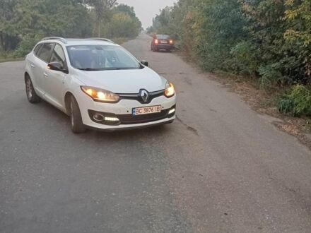 Білий Рено 5, об'ємом двигуна 0 л та пробігом 250 тис. км за 3000 $, фото 1 на Automoto.ua