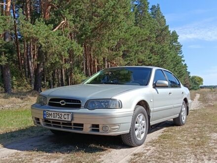 Бежевый Рено 5, объемом двигателя 2 л и пробегом 218 тыс. км за 3296 $, фото 1 на Automoto.ua