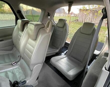 Черный Рено 5, объемом двигателя 0 л и пробегом 201 тыс. км за 4450 $, фото 11 на Automoto.ua