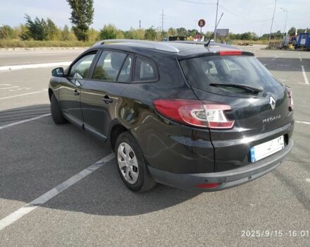 Черный Рено 5, объемом двигателя 1.4 л и пробегом 193 тыс. км за 5999 $, фото 4 на Automoto.ua