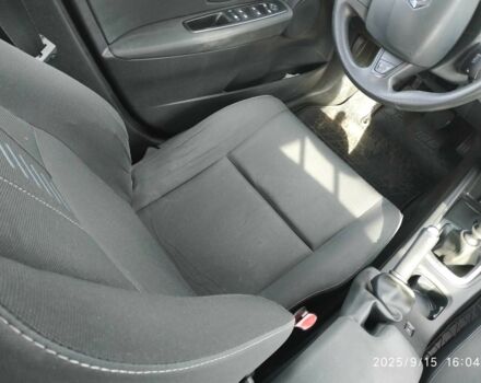 Черный Рено 5, объемом двигателя 1.4 л и пробегом 193 тыс. км за 5999 $, фото 13 на Automoto.ua