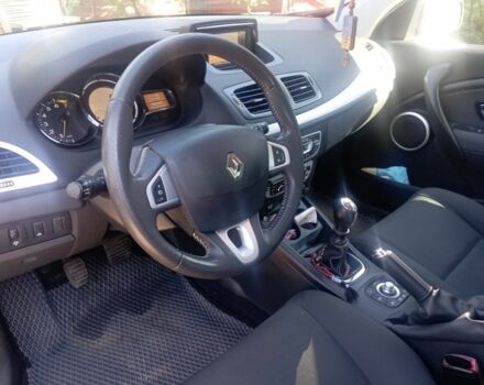 Чорний Рено 5, об'ємом двигуна 1.4 л та пробігом 228 тис. км за 7700 $, фото 6 на Automoto.ua