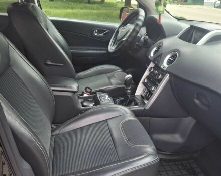 Чорний Рено 5, об'ємом двигуна 2 л та пробігом 258 тис. км за 13700 $, фото 7 на Automoto.ua