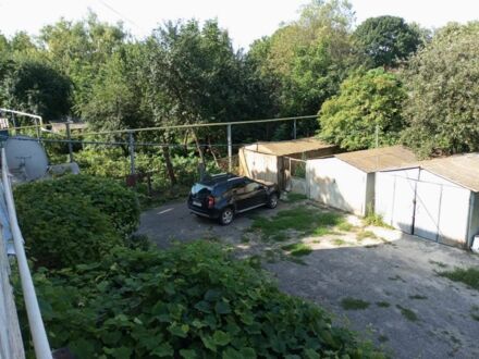 Черный Рено 5, объемом двигателя 1.6 л и пробегом 98 тыс. км за 10636 $, фото 1 на Automoto.ua