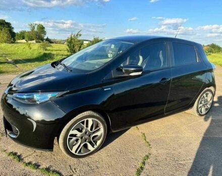 Черный Рено 5, объемом двигателя 0 л и пробегом 110 тыс. км за 9697 $, фото 1 на Automoto.ua