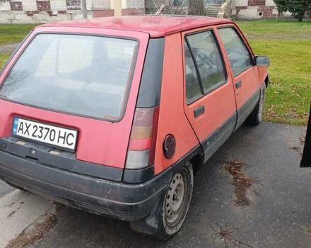 Красный Рено 5, объемом двигателя 1.6 л и пробегом 129 тыс. км за 1000 $, фото 3 на Automoto.ua