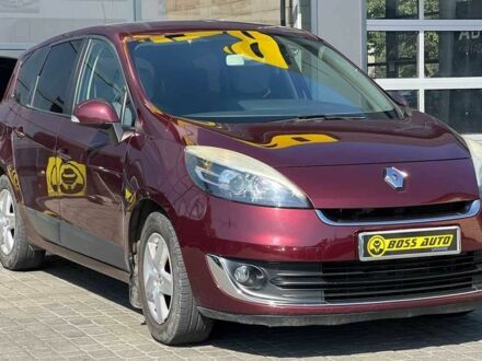 Рено 5 2012 у Івано-Франківську на Automoto.ua Червоний Рено 5, об'ємом двигуна 1.5 л та пробігом 270 тис. км за 8000 $, фото 1 на Automoto.ua