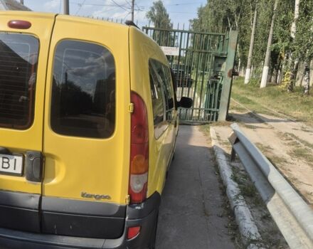 Желтый Рено 5, объемом двигателя 1.4 л и пробегом 350 тыс. км за 2700 $, фото 3 на Automoto.ua