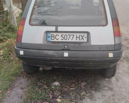 Серый Рено 5, объемом двигателя 1.4 л и пробегом 50 тыс. км за 400 $, фото 1 на Automoto.ua