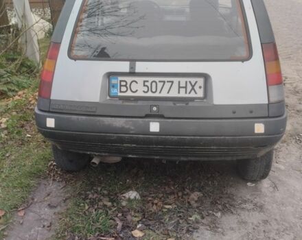 Серый Рено 5, объемом двигателя 1.4 л и пробегом 50 тыс. км за 400 $, фото 2 на Automoto.ua