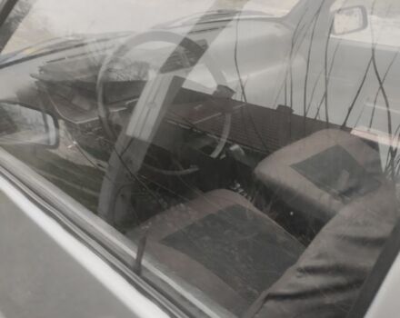 Серый Рено 5, объемом двигателя 1.4 л и пробегом 50 тыс. км за 400 $, фото 3 на Automoto.ua