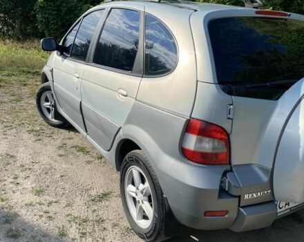 Серый Рено 5, объемом двигателя 0 л и пробегом 210 тыс. км за 4500 $, фото 3 на Automoto.ua