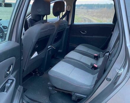 Серый Рено 5, объемом двигателя 1.6 л и пробегом 242 тыс. км за 7750 $, фото 4 на Automoto.ua