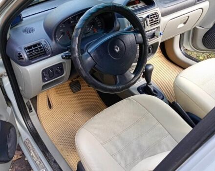 Серый Рено 5, объемом двигателя 1.4 л и пробегом 207 тыс. км за 3450 $, фото 5 на Automoto.ua
