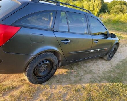 Серый Рено 5, объемом двигателя 1.8 л и пробегом 2 тыс. км за 2550 $, фото 1 на Automoto.ua