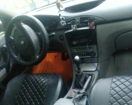 Серый Рено 5, объемом двигателя 1.9 л и пробегом 350 тыс. км за 3000 $, фото 1 на Automoto.ua