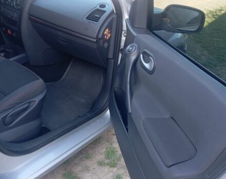 Серый Рено 5, объемом двигателя 1.6 л и пробегом 216 тыс. км за 4999 $, фото 16 на Automoto.ua