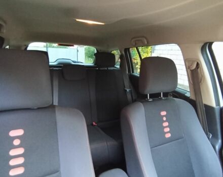 Серый Рено 5, объемом двигателя 1.6 л и пробегом 216 тыс. км за 4999 $, фото 2 на Automoto.ua