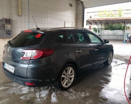 Серый Рено 5, объемом двигателя 1.5 л и пробегом 25 тыс. км за 7100 $, фото 3 на Automoto.ua
