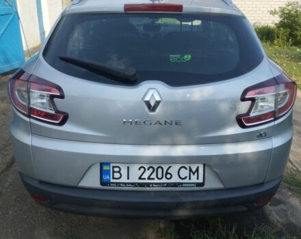 Серый Рено 5, объемом двигателя 1.5 л и пробегом 125 тыс. км за 8200 $, фото 3 на Automoto.ua