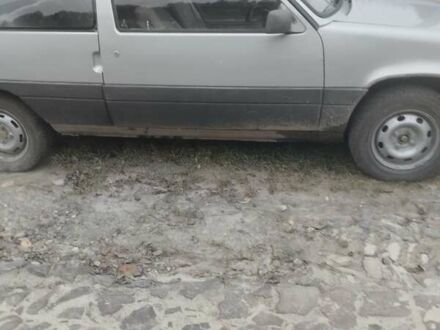 Серый Рено 5, объемом двигателя 1.4 л и пробегом 50 тыс. км за 400 $, фото 1 на Automoto.ua