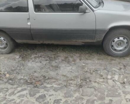 Серый Рено 5, объемом двигателя 1.4 л и пробегом 50 тыс. км за 400 $, фото 1 на Automoto.ua