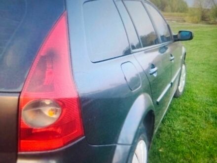 Рено 5 2005 у Березне на Automoto.ua Сірий Рено 5, об'ємом двигуна 1.9 л та пробігом 300 тис. км за 4600 $, фото 1 на Automoto.ua