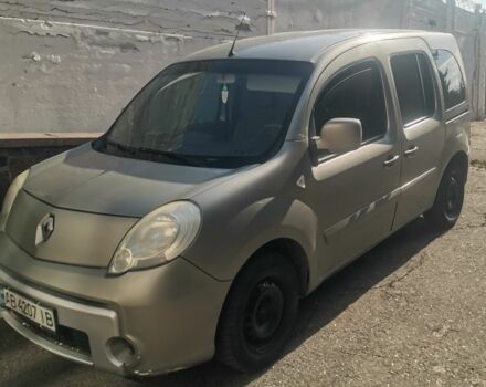 Серый Рено 5, объемом двигателя 1.5 л и пробегом 418 тыс. км за 4968 $, фото 1 на Automoto.ua
